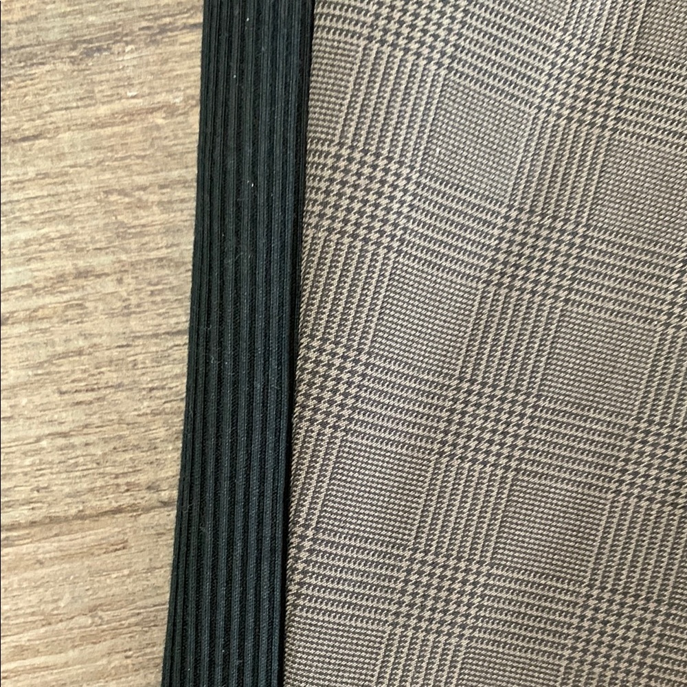 Athleta Brown and Black Cropped Pants - Picture 6 of 7